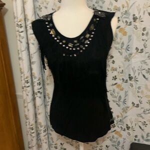 Sleeveless black top
